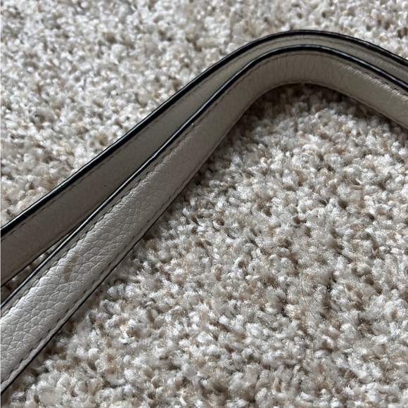 Michael Kors long chain shoulder tote - Picture 7 of 13